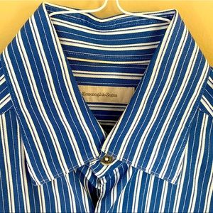 Men’s Ermenegildo Zegna Dress shirt.